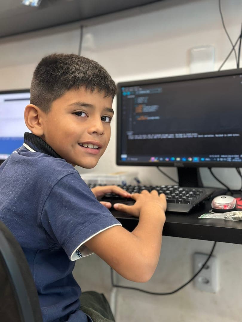 Favtech — turma no laboratório